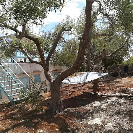 Azzurrosalento مارينا سيرا